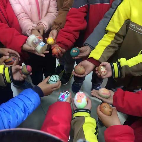 彩蛋对对碰 孩子乐翻天