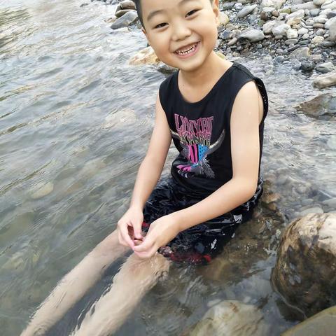 四维街小学（201班）廖瑞熙的暑假生活