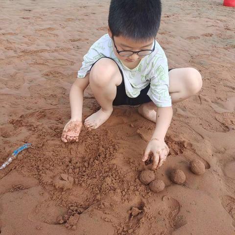 四维街小学廖瑞熙的暑假生活