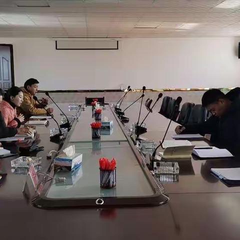 县交通运输局认真学习县委书记任宝元、县长南阳同志专题党课精神