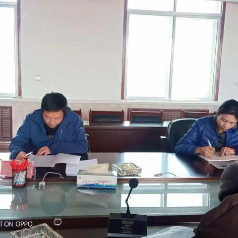 交通运输局以“找差距、抓落实、做深学细照笃行的奋进者”为主题召开第三次专题研讨会