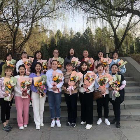 展巾帼风采•绽芳华之美——第一经营部及现代工程公司欢度“三八”妇女节