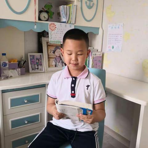 中央东路一年一班《申航睿》家庭读书会第三期