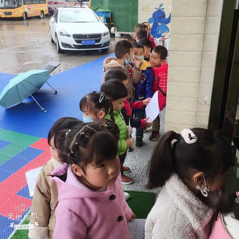 我体检、我健康、我快乐———朵朵二班幼儿体检报道