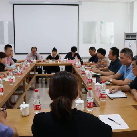 区人大常委会党组成员、副区级领导任庆生到纬北路街道经纬嘉园社区开展党史学习教育专题党课