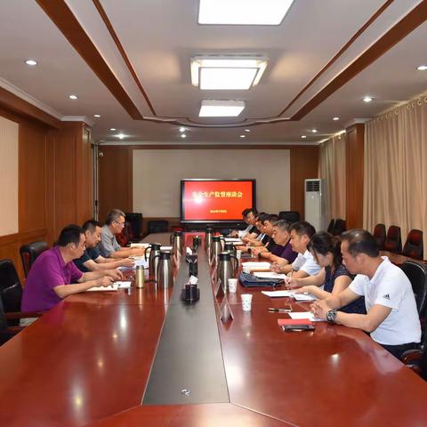 区人大召开安全生产监督座谈会