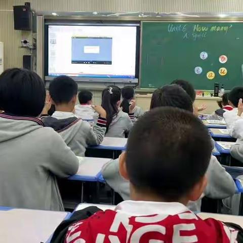 课堂展“英”姿，教研促成长――记台州湾新区三甲小学英语组教研活动