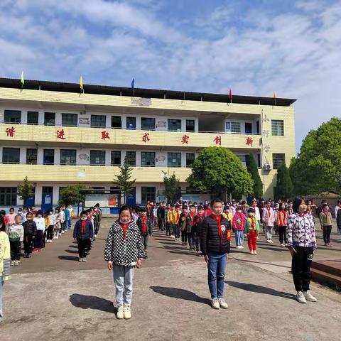 教学比武促成长，灵动课堂展风采——小圩学校青年教师教学比武