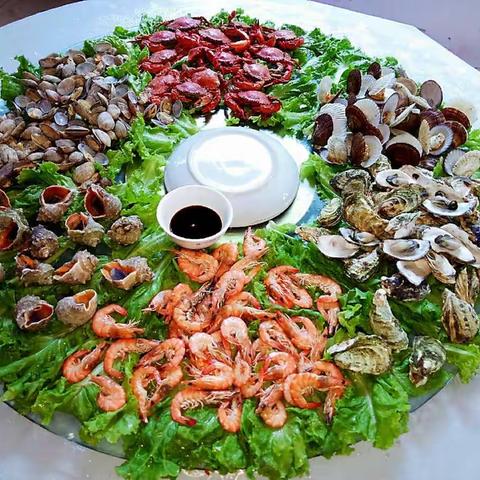 面朝大海，尽情欢娱！