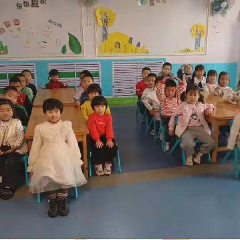 《艾特幼儿园》新的希望💗爱的阳光☀️——艾特幼儿园中三班