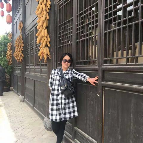 童玥茜你快乐吗！