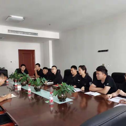 留置看护监管中心综合大队召开工作会议