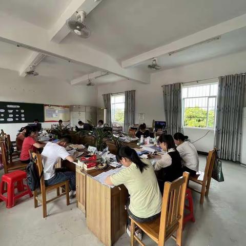 防震减灾 守护生命——浦北县乐民镇黄马小学防震应急演练