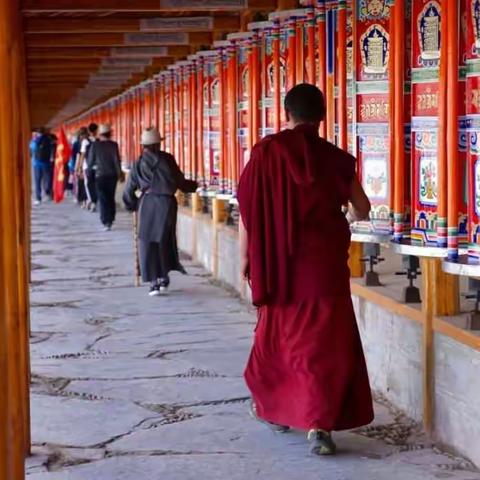 找一个和你频率相同的人