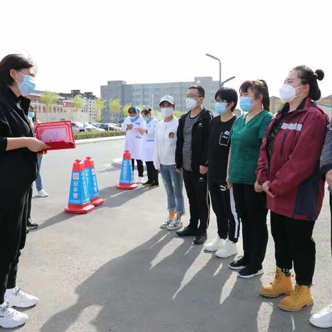 【安达卫健局】卫健局欢送援安核酸检测队队员返程