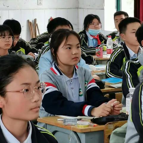 乡村孩子游学外校，结对帮辅收获满满