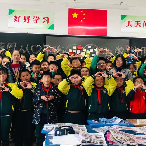 星星点亮黑夜，感恩照亮心灵