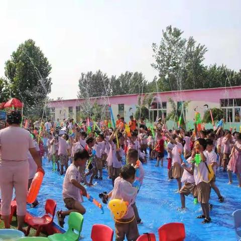 打渔陈双语幼儿园“泡沫狂欢派对”亲子活动邀请函