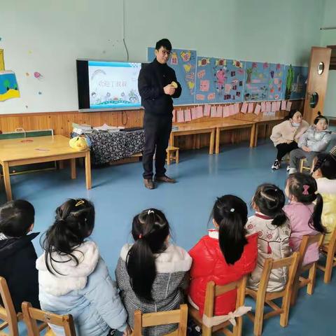 西墅幼儿园小C班家长助教活动