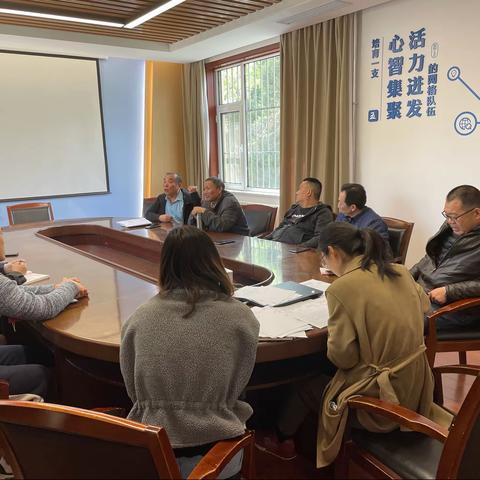 【微治理 大民生】疫情接种势在必行，早接种早健康，谁接种谁安全。