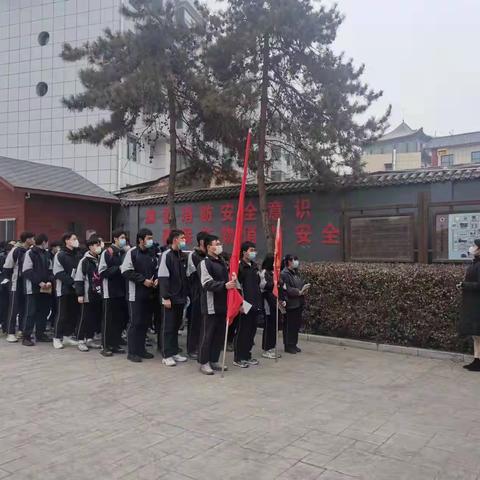 临夏回民中学在临夏州、市博物馆开展以“弘扬家乡文化，感受灿烂文明 ”为主题的研学活动