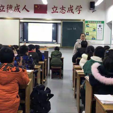 望闻问切 精准指导——华阳片区赴葛村中心小学半日教学常规视导