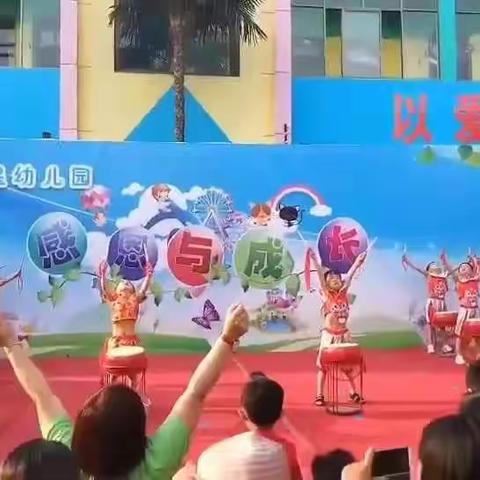 小明星幼儿园六一汇演圆满成功！