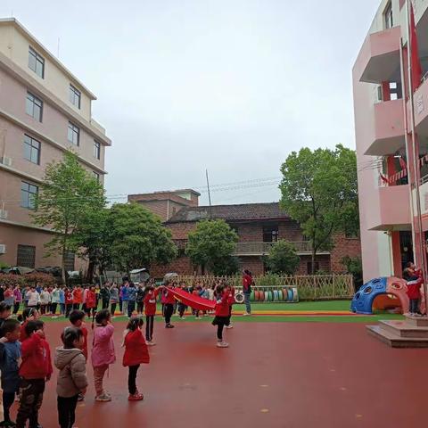 赣县区田村镇春晖幼儿园第8周精彩回顾（2023.3.27～31）