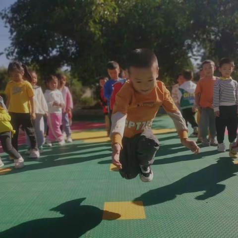 【班级动态】双江县花蕊幼儿园大二班日常分享