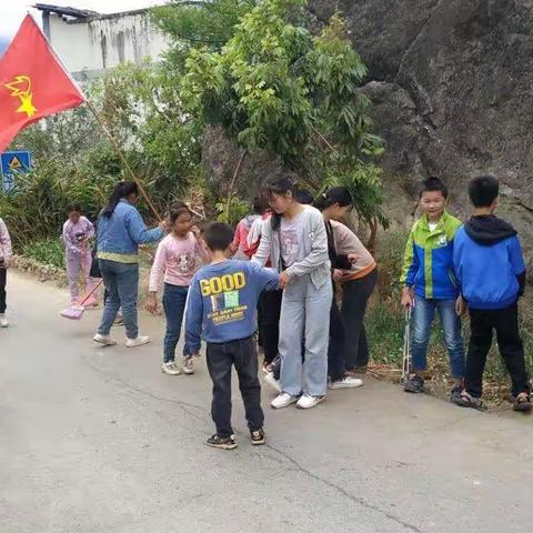 青龙小学周末大扫除行动