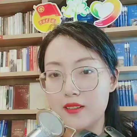 2020年6月13日临河六中初三学生观看中高考减压直播并参与互动