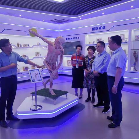 市科协领导莅临我校指导工作