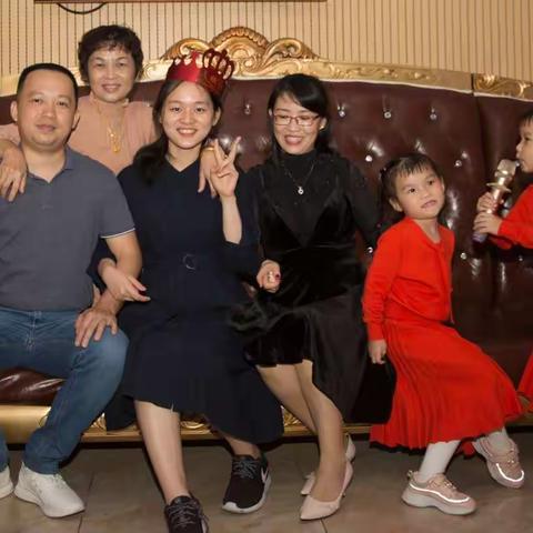 新春快乐😊祝福女儿生日快乐😊留念相册。