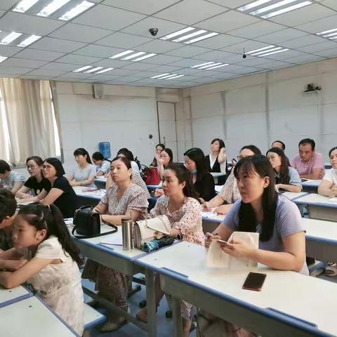 专家助力促成长 且行且思共芬芳——西华县实验中学语文组教研活动