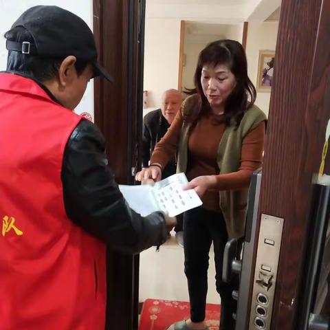 草滩街道开展生活垃圾分类宣传活动