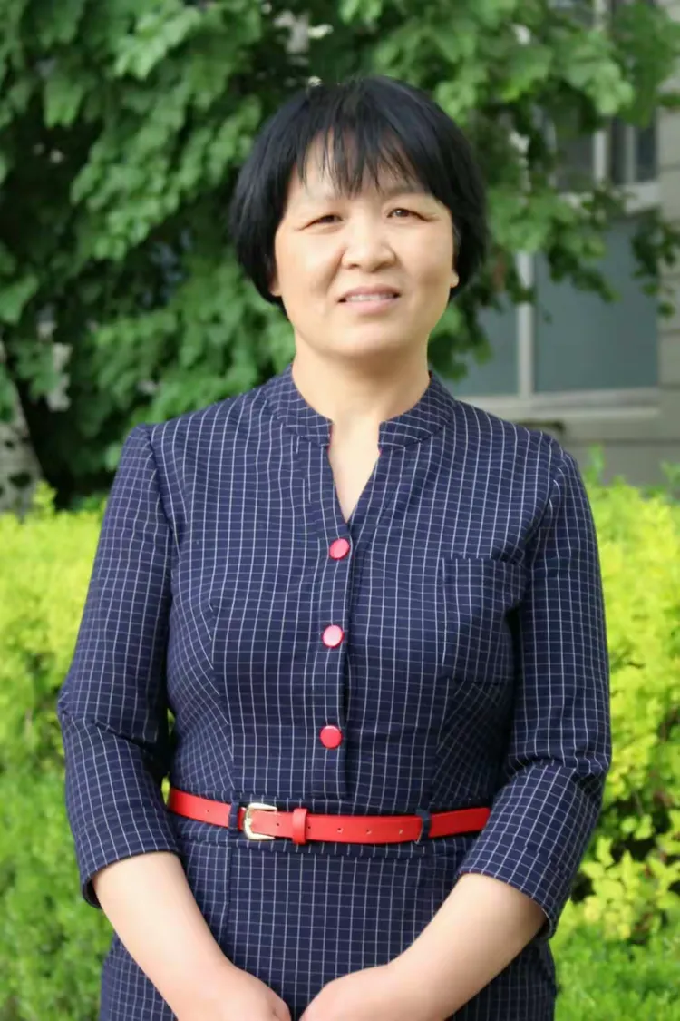 长治九中 2018级 初中教师风采