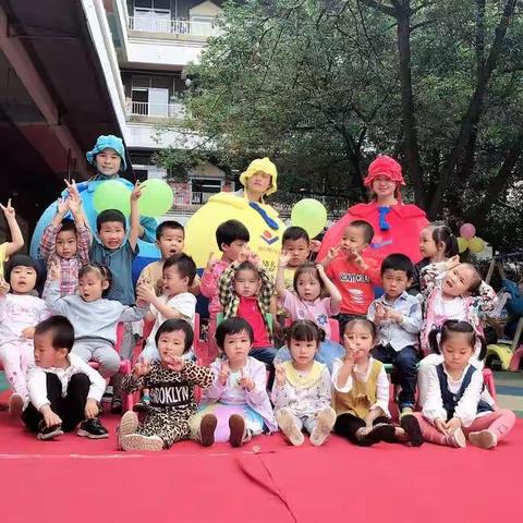 博豪幼儿学校小三班本周主题《美味飘香，与爱同行》