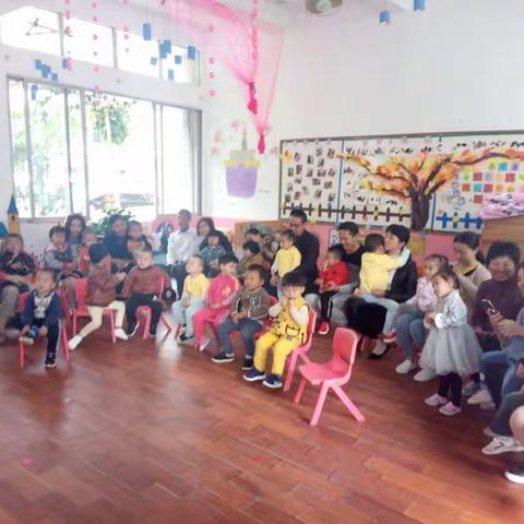 博豪幼儿学校小三班本周主题《成长路上有你》