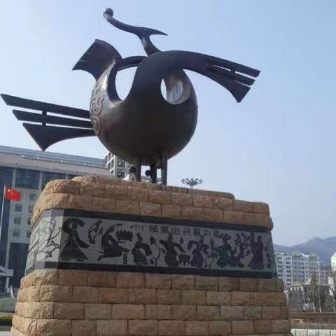 旅游城市管理，面子与里子
