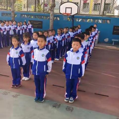 育园小学一年级4班运动会