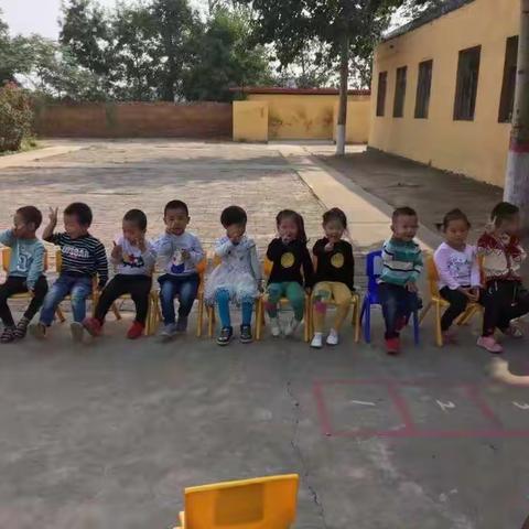 西阳苑小学幼儿小班成长记实
