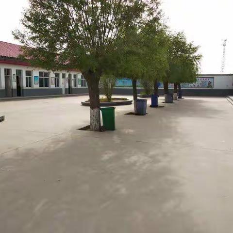 让“悦”读成为习惯——小龙马总校龙马小学读书活动