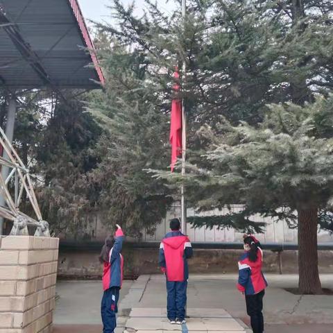 “爱我祖国爱我党，秀出美丽展风采” ----记刘化小学升旗仪式及才艺展示活动