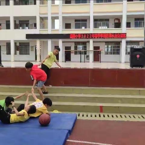 增强防溺意识，绽放生命光芒----上思县昌菱小学2022年春季学期上思县昌菱小学防溺水应急演练