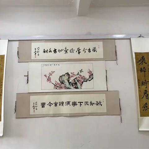 陆良县图书馆“七·一”书画笔会作品展