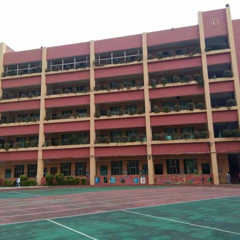 春暖花开   清风徐来——融美学校开学工作纪实。