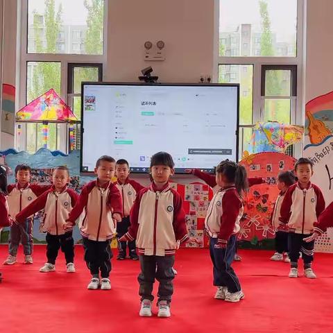 童声古韵，诗意书香——朝阳大街幼儿园小小班