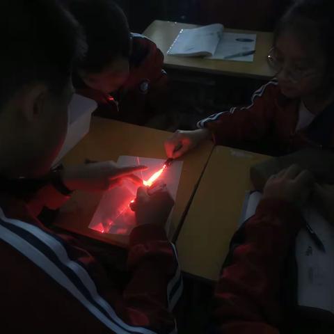 同课异构，无处不在，逐步开启项目式教学的大门——八年级物理备课组日常教研