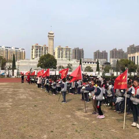 宿城区实验小学“传承革命精神，立志报效祖国 ”清明节祭扫活动剪影