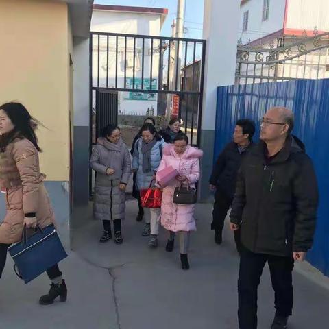 规范语言文字 弘扬民族文化——殷都区伦掌镇众乐中心小学迎接语言文字示范校评审验收